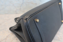 Load image into Gallery viewer, HERMES BIRKIN 35 Togo leather Black □F Engraving Hand bag 700120037