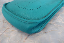 將圖片載入圖庫檢視器 HERMES/エルメス エブリンTPM トリヨンクレマンス ブルーパオン X刻印 ショルダーバッグ 700110052