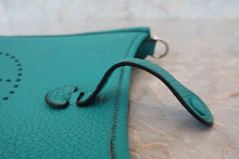 將圖片載入圖庫檢視器 HERMES/エルメス エブリンTPM トリヨンクレマンス ブルーパオン X刻印 ショルダーバッグ 700110052