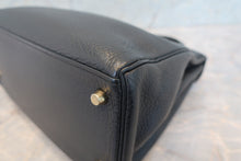 Load image into Gallery viewer, HERMES KELLY 28 Clemence leather Black T Engraving Shoulder bag 700120060