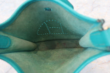 將圖片載入圖庫檢視器 HERMES/エルメス エブリンTPM トリヨンクレマンス ブルーパオン X刻印 ショルダーバッグ 700110052