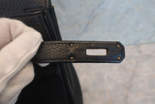 Load image into Gallery viewer, HERMES KELLY 28 Clemence leather Black T Engraving Shoulder bag 700120060