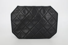 画像をギャラリービューアに読み込む, CHANEL/シャネル マトラッセチェーンショルダーバッグ ラムスキン ブラック/ゴールド金具 ショルダーバッグ 800100071
