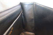 将图片加载到图库查看器,CHANEL/香奈儿 中号CF 单盖包 双链条包 羊皮 Black/Gold hadware(黑色/金色金属) 肩背包 800030137