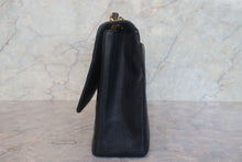 将图片加载到图库查看器,CHANEL/香奈儿 垂直针迹 链条包 荔枝皮 Black/Gold hadware(黑色/金色金属) 肩背包 700120117