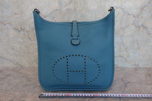将图片加载到图库查看器,HERMES EVELYNE 3PM Clemence leather Blue jean □M刻印 Shoulder bag 800040064