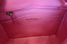 Load image into Gallery viewer, CHANEL  V-Stitch chain shoulder bag Lambskin Pink/Gold hadware Shoulder bag 700100046