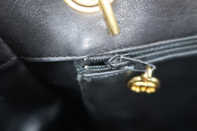 将图片加载到图库查看器,CHANEL/香奈儿 CF 链条托特包 羊皮 Black/Gold hardware(黑色/金色金属) 托特包 800090240
