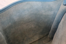 Load image into Gallery viewer, HERMES EVELYNE 3PM Clemence leather Blue jean □M Engraving Shoulder bag 800040064