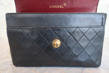 将图片加载到图库查看器,CHANEL/香奈儿 CF 链条包 羊皮 Black/Gold hadware(黑色/金色金属) 肩背包 800070126