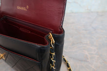 将图片加载到图库查看器,CHANEL/香奈儿 CF 链条包 羊皮 Black/Gold hadware(黑色/金色金属) 肩背包 800070126