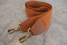 Load image into Gallery viewer, HERMES KELLY 28 Box carf leather Natural 〇X Engraving Shoulder bag 800040044