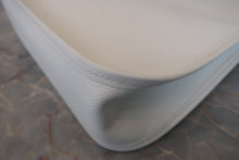 画像をギャラリービューアに読み込む, HERMES/エルメス ヴェスパPM ヴォーエプソン ホワイト □J刻印 ショルダーバッグ 800010098