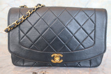 Load image into Gallery viewer, CHANEL Diana matelasse chain shoulder bag Lambskin Black/Gold hadware Shoulder bag 700120094