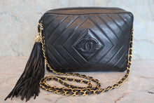 画像をギャラリービューアに読み込む, CHANEL/シャネル ココマークフリンジチェーンショルダーバッグ ラムスキン ブラック/ゴールド金具 ショルダーバッグ 800080225