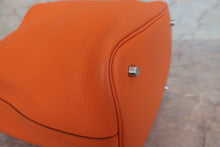 將圖片載入圖庫檢視器 HERMES/エルメス ピコタンMM トリヨンクレマンス オレンジ □M刻印 ハンドバッグ 700110048