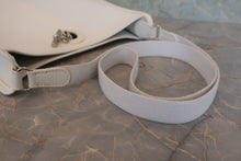 画像をギャラリービューアに読み込む, HERMES/エルメス ヴェスパPM ヴォーエプソン ホワイト □J刻印 ショルダーバッグ 800010098