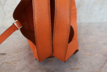 將圖片載入圖庫檢視器 HERMES/エルメス ピコタンMM トリヨンクレマンス オレンジ □M刻印 ハンドバッグ 700110048