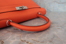 画像をギャラリービューアに読み込む, HERMES/エルメス ケリー35 トリヨンクレマンス オレンジポピー T刻印 ショルダーバッグ 800040063