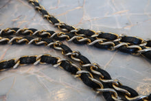 Load image into Gallery viewer, CHANEL Matelasse chain shoulder bag Lambskin Black/Gold hadware Shoulder bag 700090190