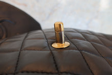 Load image into Gallery viewer, CHANEL Matelasse chain shoulder bag Lambskin Black/Gold hadware Shoulder bag 700090190