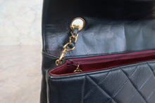 Load image into Gallery viewer, CHANEL Diana matelasse chain shoulder bag Lambskin Black/Gold hadware Shoulder bag 700120094