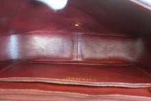 Load image into Gallery viewer, CHANEL Diana matelasse chain shoulder bag Lambskin Black/Gold hadware Shoulder bag 700120094