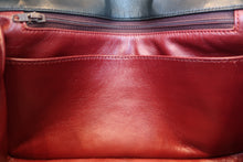 Load image into Gallery viewer, CHANEL Matelasse chain shoulder bag Lambskin Black/Gold hadware Shoulder bag 700080113