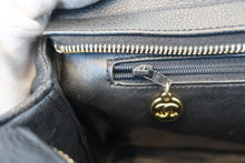 画像をギャラリービューアに読み込む, CHANEL/シャネル マトラッセチェーンショルダーバッグ キャビアスキン ブラック/ゴールド金具 ショルダーバッグ 800080192