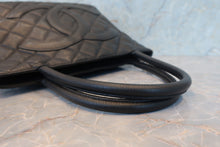 Load image into Gallery viewer, CHANEL Medallion Tote Caviar skin Black/Silver hadware Tote bag 700080197