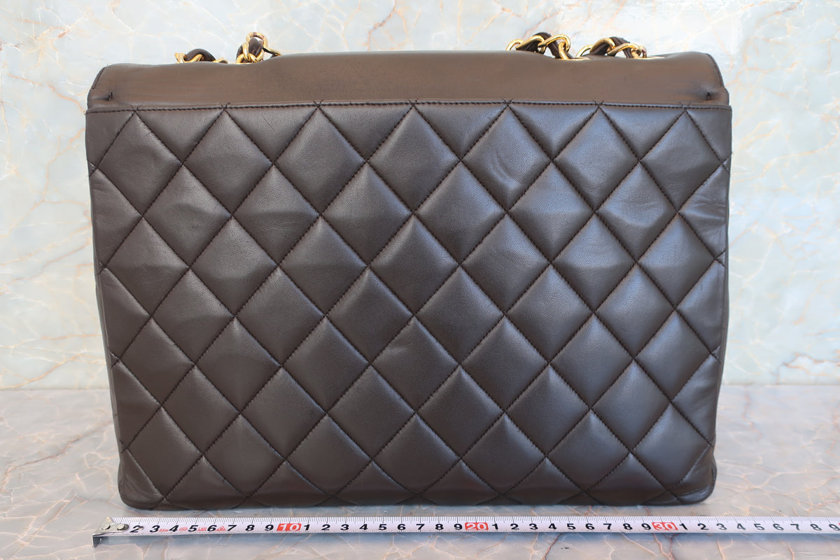 CHANEL シャネル デカマトラッセ ラムスキン ショルダーバッグ　ブラウン CHANEL/シャネル マトラッセチェーンショルダーバッグ