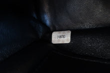 将图片加载到图库查看器,CHANEL/香奈儿 CF 流苏 肩背包 羊皮 Black/Gold hadware(黑色/金色金属) 肩背包 800090068