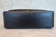 Load image into Gallery viewer, CHANEL  Diana matelasse chain shoulder bag Lambskin Black/Gold hadware Shoulder bag 700080191