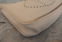 画像をギャラリービューアに読み込む, HERMES/エルメス エブリン1GM トリヨンクレマンス ベージュ □F刻印 ショルダーバッグ 700110045