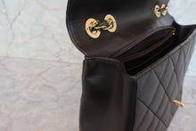 Load image into Gallery viewer, CHANEL Matelasse chain shoulder bag Lambskin Brown/Gold hadware Shoulder bag 700090163