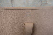 画像をギャラリービューアに読み込む, HERMES/エルメス エブリン1GM トリヨンクレマンス ベージュ □F刻印 ショルダーバッグ 700110045