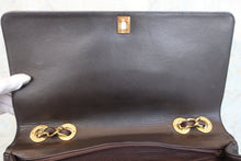 Load image into Gallery viewer, CHANEL Matelasse chain shoulder bag Lambskin Brown/Gold hadware Shoulder bag 700090163