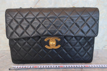 Load image into Gallery viewer, CHANEL Big Matelasse Single flap chain shoulder bag Lambskin Black/Gold hadware Shoulder bag 700090180