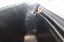 Load image into Gallery viewer, CHANEL Medium Matelasse single flap chain shoulder bag Lambskin Black/Gold hadware Shoulder bag 700120157