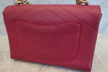 Load image into Gallery viewer, CHANEL V-Stitch single flap chain shoulder bag Lambskin Pink/Gold hadware Shoulder bag 500100055