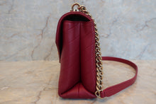 Load image into Gallery viewer, CHANEL V-Stitch single flap chain shoulder bag Lambskin Pink/Gold hadware Shoulder bag 500100055