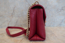 Load image into Gallery viewer, CHANEL V-Stitch single flap chain shoulder bag Lambskin Pink/Gold hadware Shoulder bag 500100055