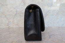 Load image into Gallery viewer, CHANEL  Diana matelasse chain shoulder bag Lambskin Black/Gold hadware Shoulder bag 700090239