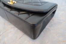 Load image into Gallery viewer, CHANEL  Diana matelasse chain shoulder bag Lambskin Black/Gold hadware Shoulder bag 700090239
