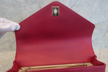 Load image into Gallery viewer, CHANEL V-Stitch single flap chain shoulder bag Lambskin Pink/Gold hadware Shoulder bag 500100055