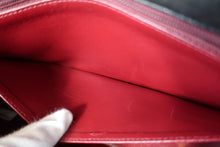 Load image into Gallery viewer, CHANEL  Diana matelasse chain shoulder bag Lambskin Black/Gold hadware Shoulder bag 700090239