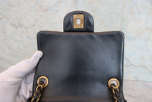 画像をギャラリービューアに読み込む, CHANEL/シャネル Vステッチチェーンショルダーバッグ ラムスキン ブラック/ゴールド金具 ショルダーバッグ 800070101