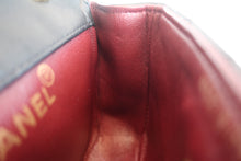 Load image into Gallery viewer, CHANEL Mini matelasse chain shoulder bag Lambskin Black/Gold hadware Shoulder bag 700120154