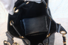 画像をギャラリービューアに読み込む, CHANEL/シャネル ココマーク巾着チェーンショルダーバッグ ラムスキン ブラック/ゴールド金具 ショルダーバッグ 700080163