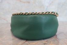 画像をギャラリービューアに読み込む, CHANEL/シャネル ココマークラウンドチェーンショルダーバッグ ラムスキン グリーン/ゴールド金具 ショルダーバッグ 700110042